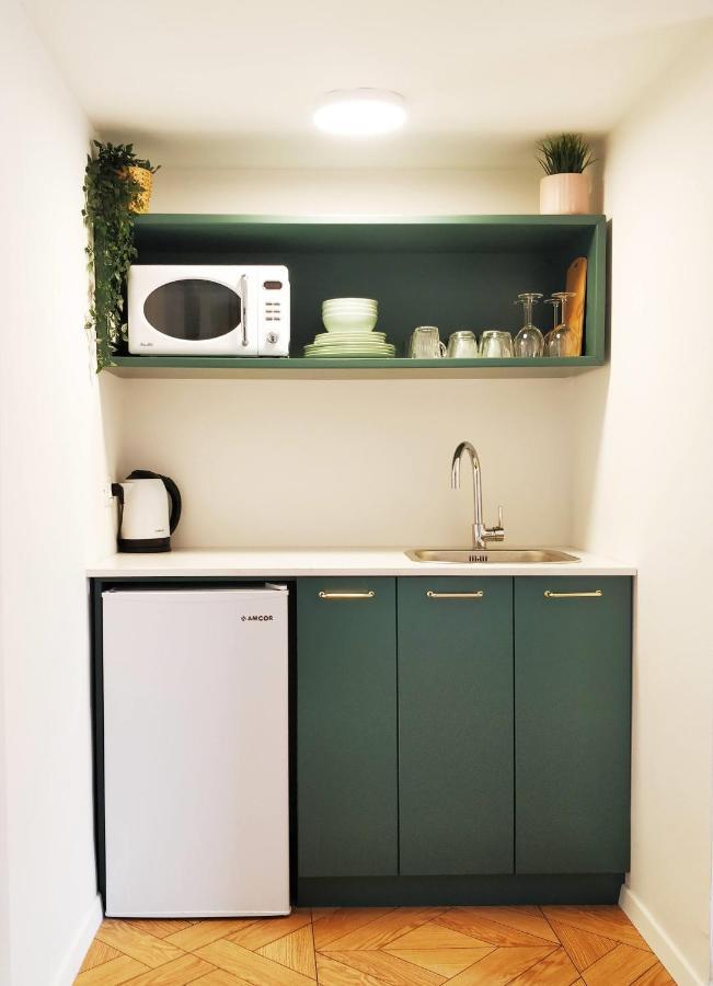 1000Nights Urban Garden Apartment เทลอาวีฟ ภายนอก รูปภาพ