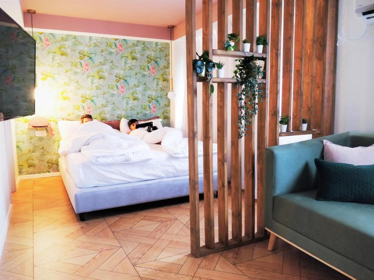 1000Nights Urban Garden Apartment เทลอาวีฟ ภายนอก รูปภาพ